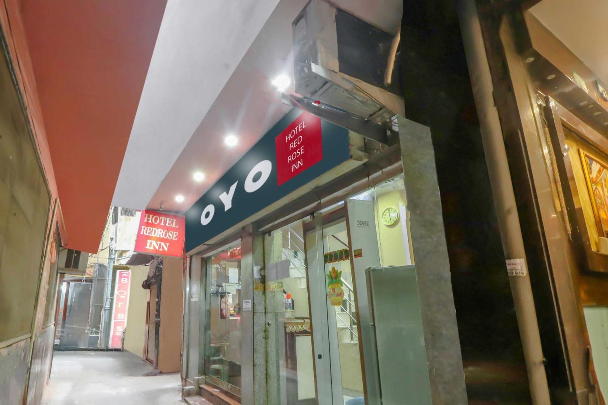 Oyo Flagship 81569 The Red Rose Inn Yeni Delhi Dış mekan fotoğraf